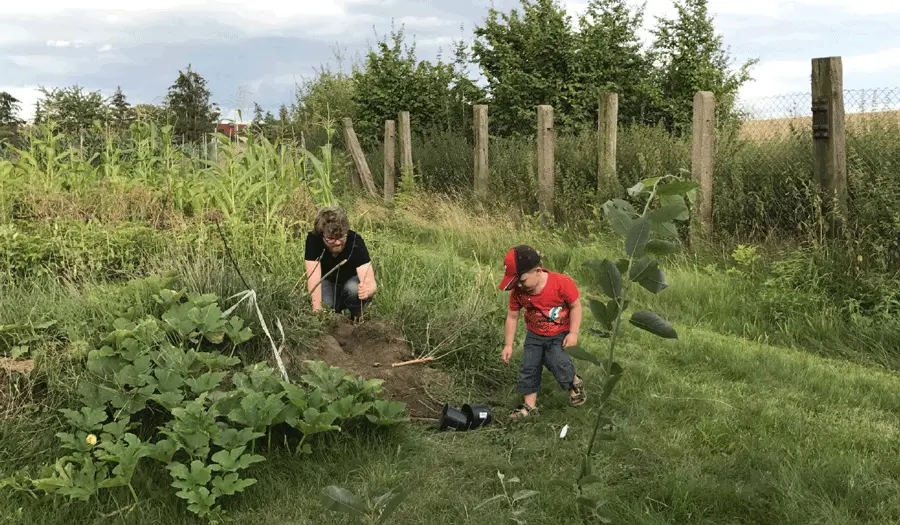 Gartenarbeit bei Lellingers – ackern für die Selbstversorgung